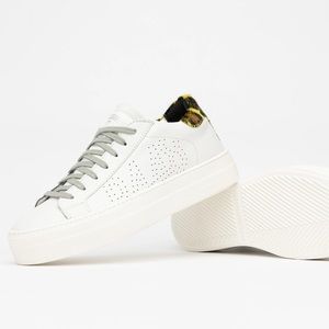 P448 Thea White low top platform sneakers!